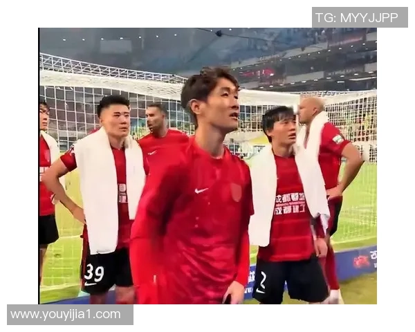 成都篮球队心理素质引发热议球迷对球队表现的看法与争论 成都篮球队心理素质引发热议球迷对球队表现的看法与争论