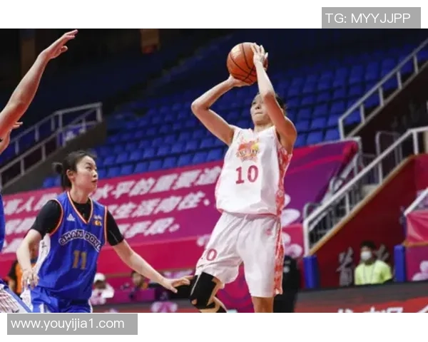 重庆街舞队在攀岩联赛中以92分稳居积分榜首位